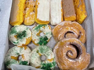 Linne's Bakery and Cafe