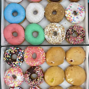 Mix donuts