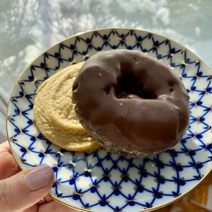 Peanut butter cookie, Double chocolate donut