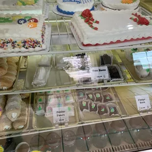 They make a great cake.