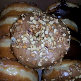 Maple with nuts yum