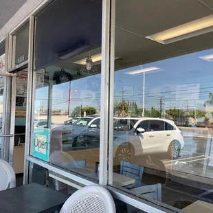 a view of the outside of a restaurant