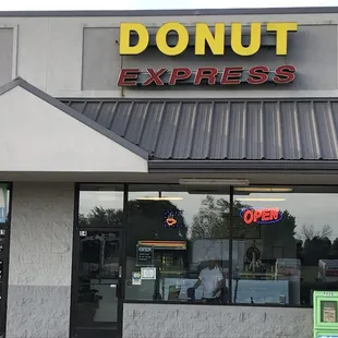 the front of a donut shop