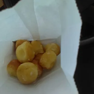 Talking shiiit about 7/$1 and she still have me 10,.....thanks love