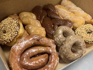 Ek’s Donuts