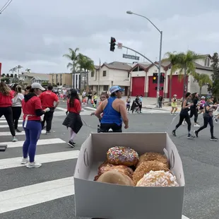 Ran across San Diego Marathon to get my donuts this morning! Haha