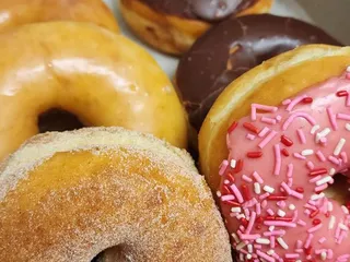 Alamitos Donuts