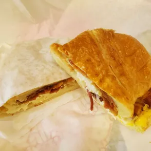 Breakfast Croissant - bacon, egg &amp; cheese