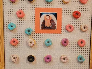 Top Donuts