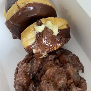 One of these donuts looked like it&apos;s seen better days