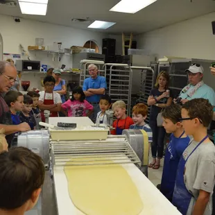 Behind the scenes at a Donut Hutt Birthday Party!