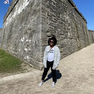 Eboni R.