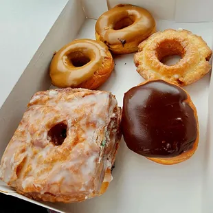 dough desserts, donuts, food