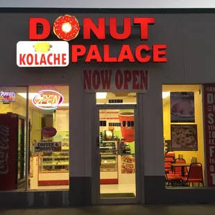 We served all kind of Donut , fresh Kolache , Croissants , Taco , Biscuit  and Donut everyday.