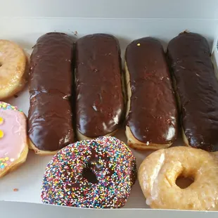 Isn't the puppy donut cute!