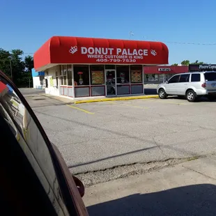 Donut Palace