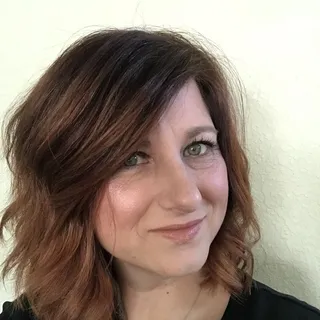 Alisa B.