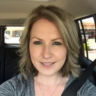 Lauren L.