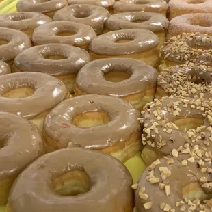 Maple glaze with peanut