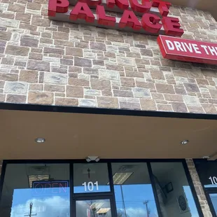 Donut Palace