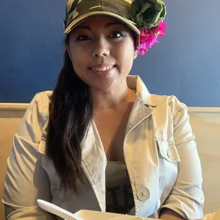 Tami B.