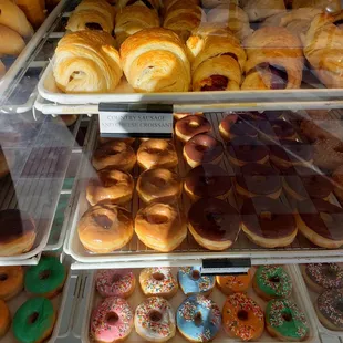 Country sausage croissant = life