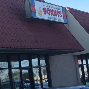 the front of a donut shop