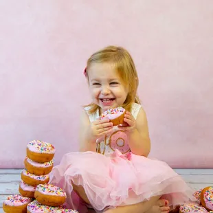 Thanks Donut Run for providing us with photo worthy donuts!