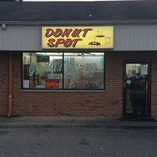 Outdoor sign