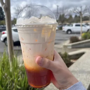 Thai Tea (Size Medium)