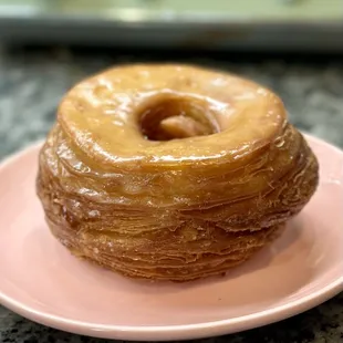 Haha i'm so glad i was in the privacy of my kitchen when trying these cuz i'm sure i looked like a fiend LOL! I got the last cronut too :)