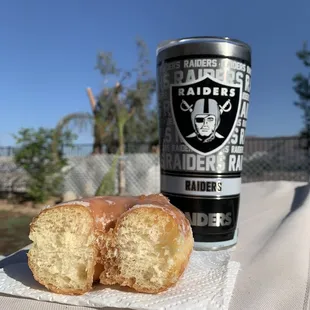 Very good glaze donut