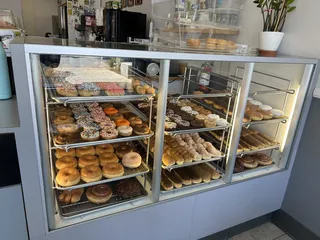 Pam's Donuts No 8