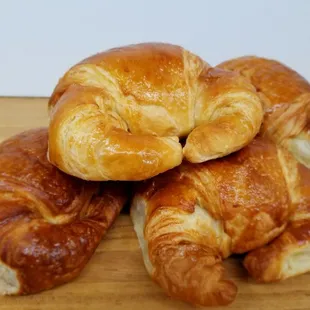 Fresh Daily! Plain Croissant