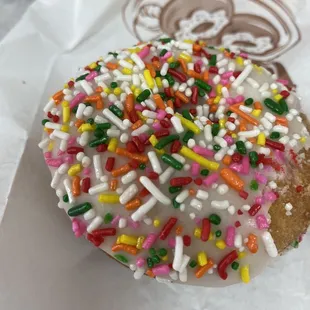 A vanilla sprinkle - didn't get a good photo before my toddler dug into the icing - but so delicious!