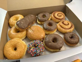 Baker’s Dozen Donuts