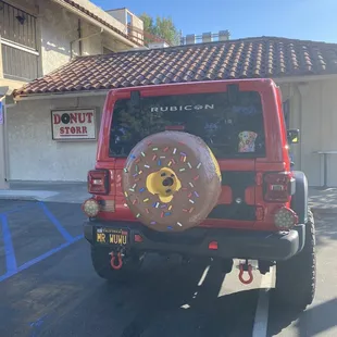 Dounts Jeep and Tank