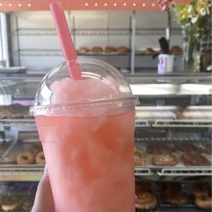 Lychee rose slushie with lychee jelly