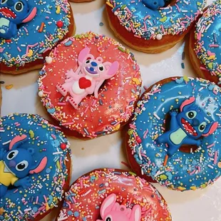 STITCH DONUT