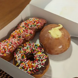 $3+ vegan donuts