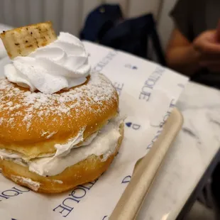 Banana cream donut.