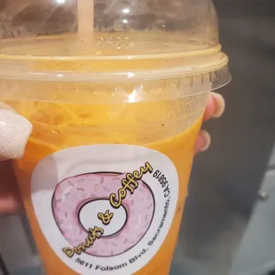 Not only do they sell coffee.. they also have boba and Thai Iced Tea! Yay!!