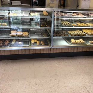 Lots to choose from at 10:40 on a Saturday!