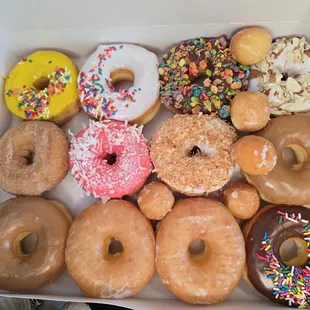 dough desserts, donuts, food