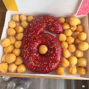 donuts, dough desserts, food