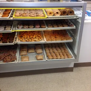 The donuts are ready and they look good having a donut today than am hit the work out this afternoon