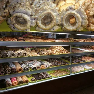 Fresh,  delicious donuts and breakfast sandwiches. They have Blueberry Old Fashion!  *swoon*
