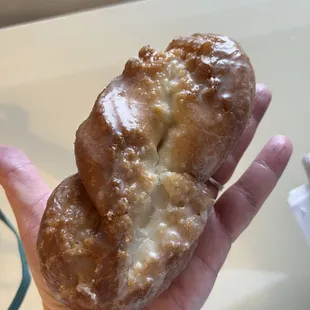 Sour cream/old fashioned cake twist
