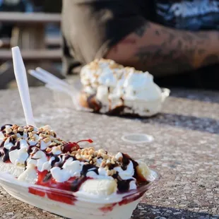 Donutz On A Stick Ice Cream and Grill
