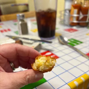 WHAAAAATTT????? HOUSE MADE Tater Tots!  YUM.